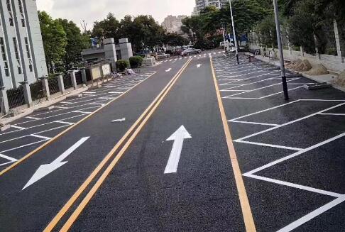 道路劃線設(shè)計，為安全出行保駕護(hù)航